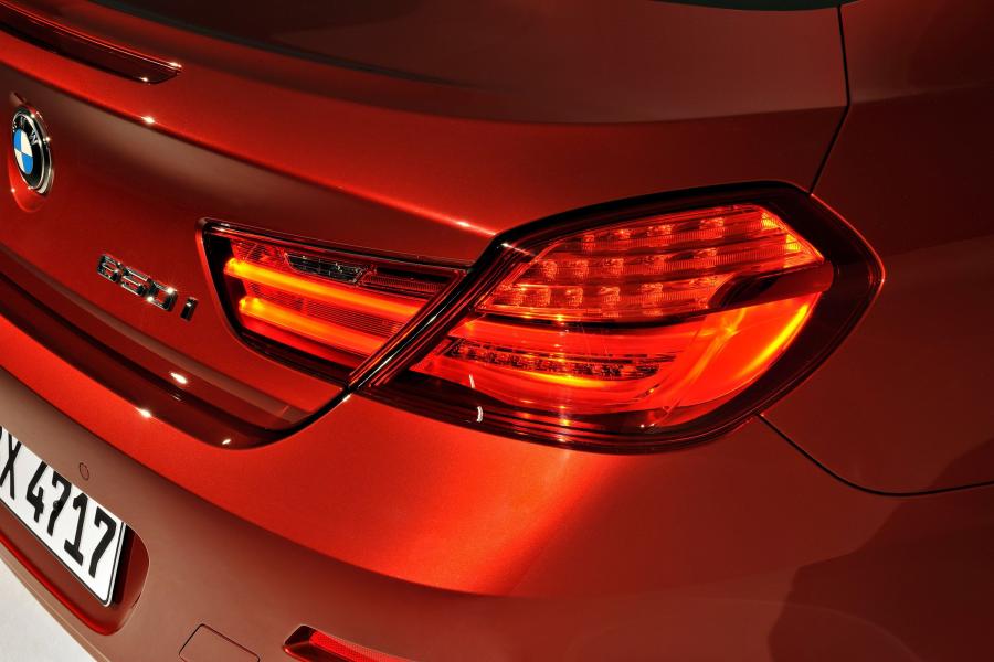  BMW 650i Coupe 2012 года  (фото 3 из 59)